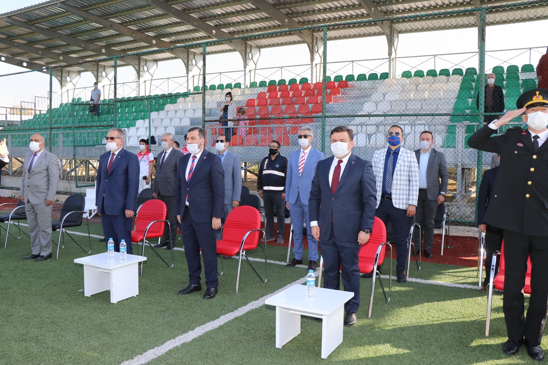 KAVAK'TA ÇOŞKULU KUTLAMA